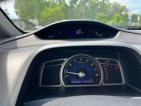 Used 2010 Honda Civic LX-S image 8