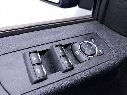 Used 2019 Ford F150 XLT w/ Equipment Group 302A Luxury AWD/4WD image 12