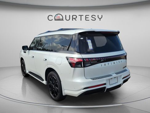 Certified 2026 INFINITI QX80 4WD w/ Sport Exterior Package image 2