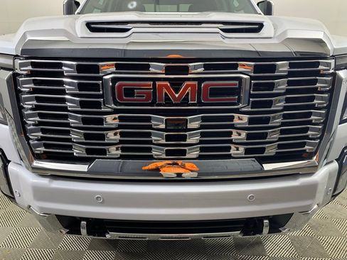 New 2026 GMC Sierra 3500 Denali w/ Denali Reserve Package image 21