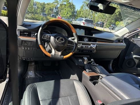 Used 2016 Lexus ES 350 FWD image 35