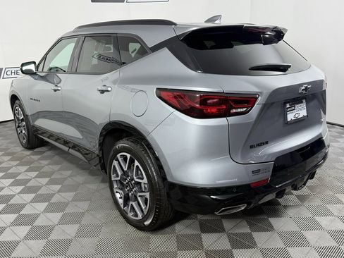 Used 2025 Chevrolet Blazer RS image 4