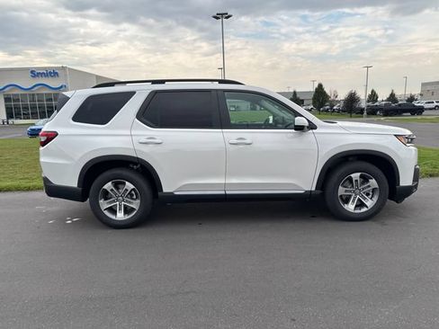 New 2026 Honda Pilot EX-L image 2