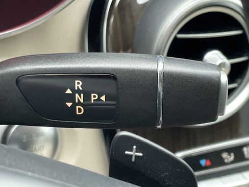 Used 2018 Mercedes-Benz GLC 300 image 29