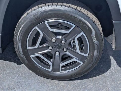 New 2026 Jeep Cherokee Limited AWD/4WD image 8