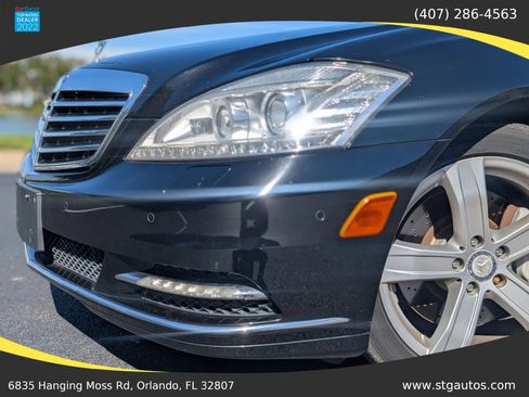 Used 2011 Mercedes-Benz S 550 4MATIC image 10