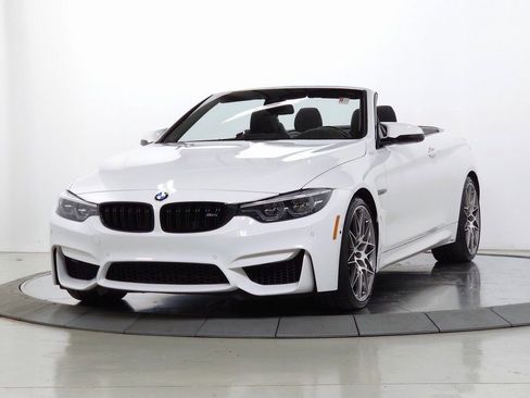 Used 2020 BMW M4 Convertible w/ Competition Package image 3
