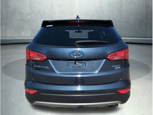 Used 2015 Hyundai Santa Fe Sport image 5