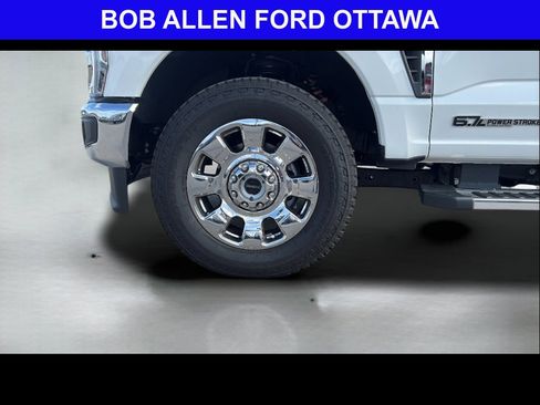 Used 2026 Ford F250 Lariat w/ Chrome Package AWD/4WD image 29