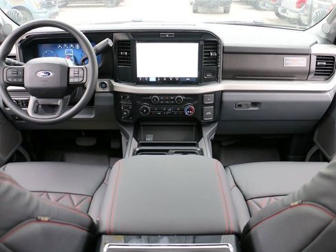 New 2026 Ford F250 XLT w/ XLT Premium Package image 32