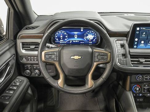 Used 2022 Chevrolet Tahoe High Country AWD/4WD image 17