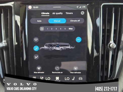 Certified 2025 Volvo XC60 B5 Plus w/ Climate Package image 18