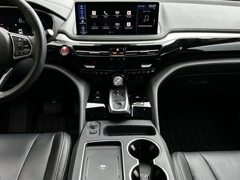 Used 2025 Acura MDX w/ Technology Package image 17