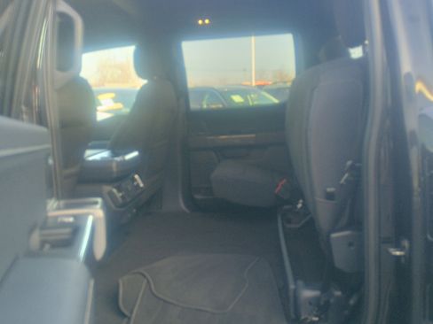 Used 2022 Ford F150 XLT w/ Equipment Group 302A High image 18