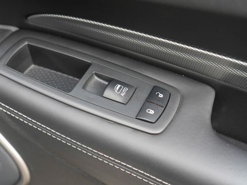 Used 2018 Dodge Durango SRT w/ SRT Interior Appearance Group image 37