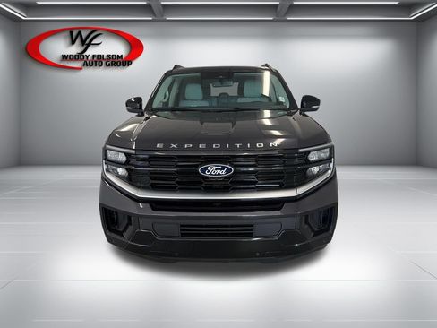 New 2027 Ford Expedition Max Platinum w/ Driver's Package RWD image 2