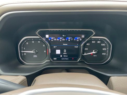 Used 2021 GMC Yukon XL Denali AWD/4WD image 10