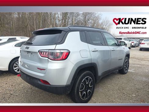 Used 2024 Jeep Compass Trailhawk image 28