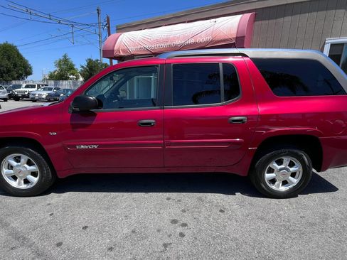 Used 2004 GMC Envoy XUV SLE w/ 1SB Preferred Equipment Group RWD image 4