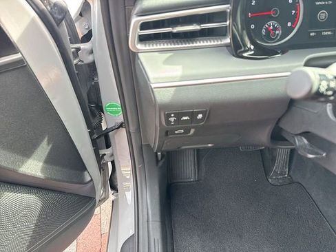 Used 2024 Kia K5 GT-Line FWD image 12