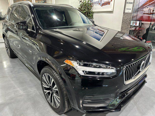 Used 2020 Volvo XC90 T5 Momentum w/ Protection Package Premier FWD image 13