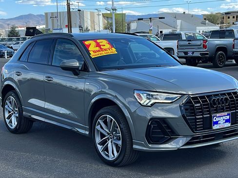 Used 2023 Audi Q3 2.0T Premium Plus w/ Premium Plus Package AWD/4WD image 3