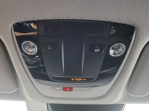 Used 2026 Kia Seltos S AWD/4WD image 32