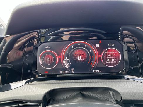 Used 2022 Volkswagen GTI Autobahn image 16