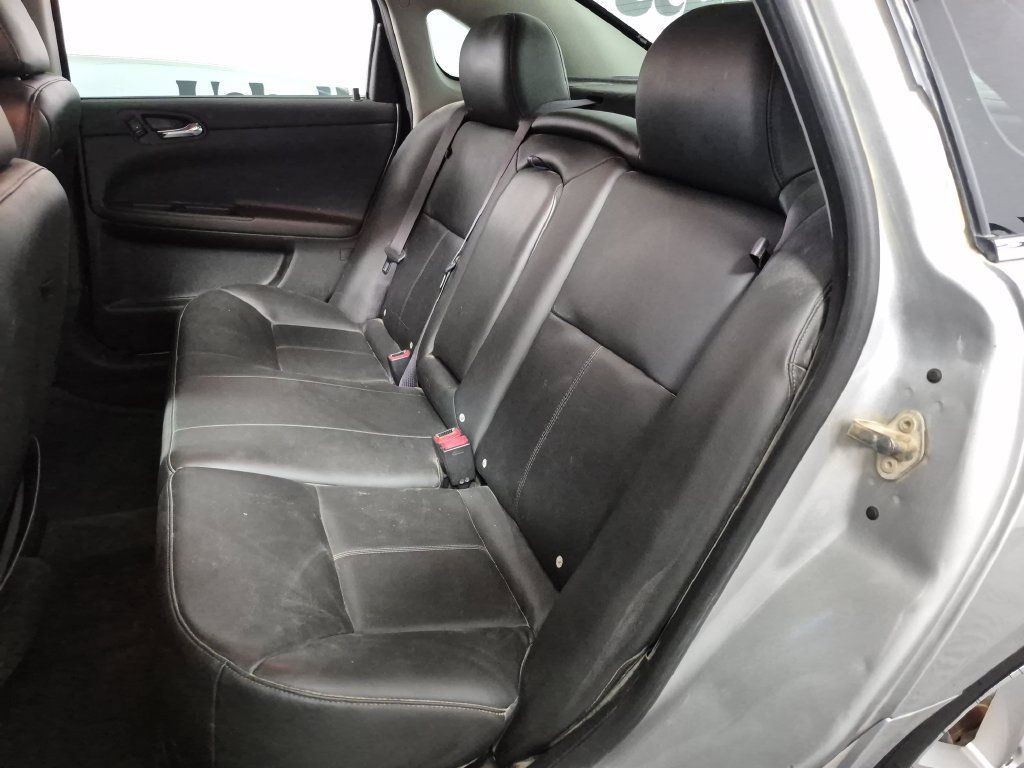 Used 2012 Chevrolet Impala LTZ FWD image 23