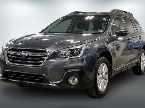 Used 2019 Subaru Outback 2.5i Premium AWD/4WD image 3