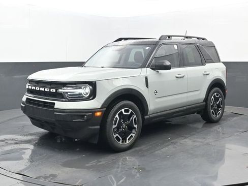 Used 2022 Ford Bronco Sport Outer Banks w/ Tech Package image 25