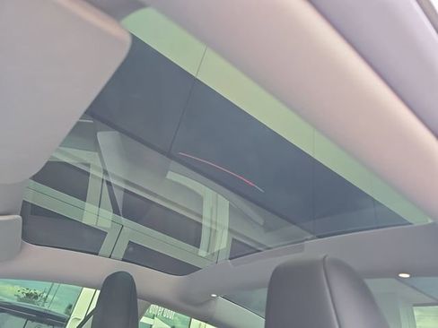 Used 2025 Tesla Model 3 Long Range RWD image 19