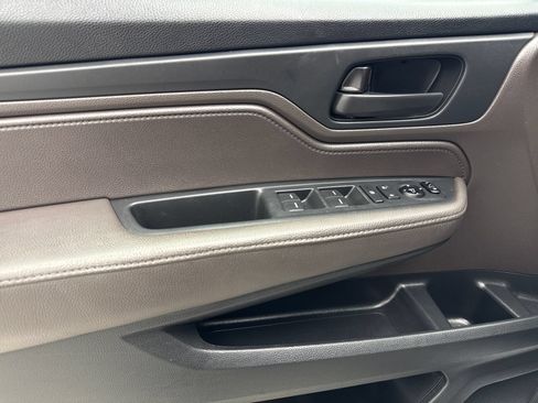 Used 2020 Honda Odyssey EX image 34