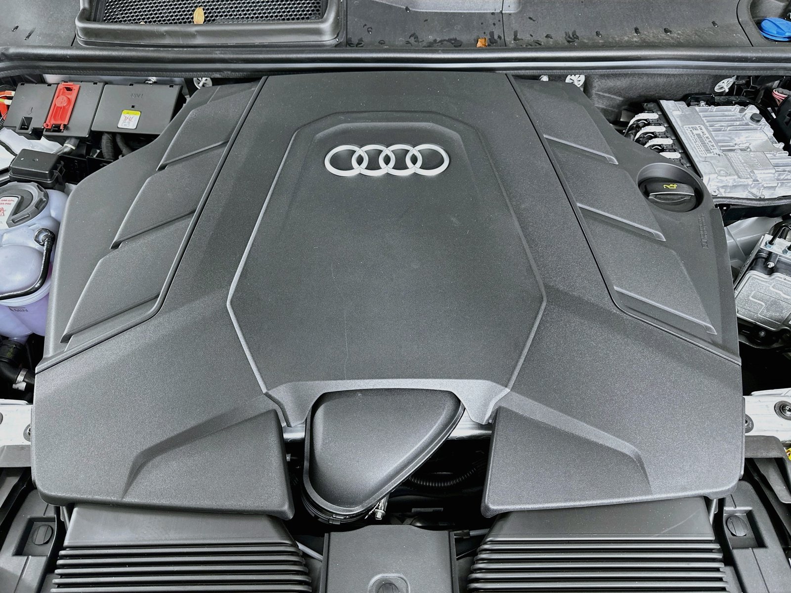 New 2027 Audi Q8 Premium Plus AWD/4WD image 14