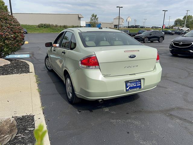 Used 2010 Ford Focus S FWD image 5