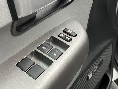 Used 2015 Toyota Sequoia Limited image 17