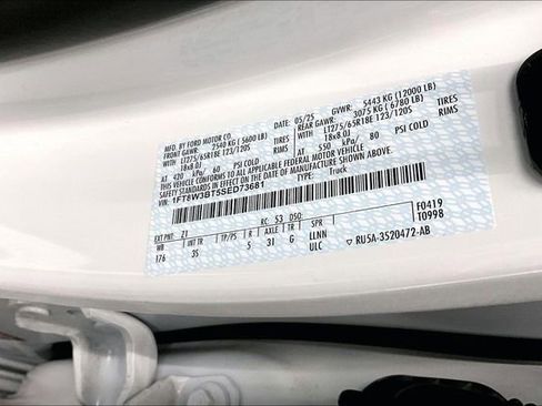 Used 2025 Ford F350 XLT image 38