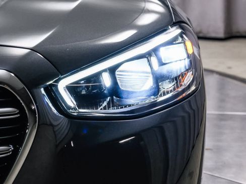 Certified 2023 Mercedes-Benz S 580 4MATIC Sedan image 12