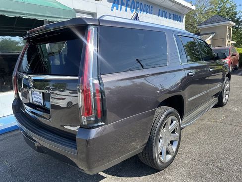 Used 2015 Cadillac Escalade ESV Luxury AWD/4WD image 6