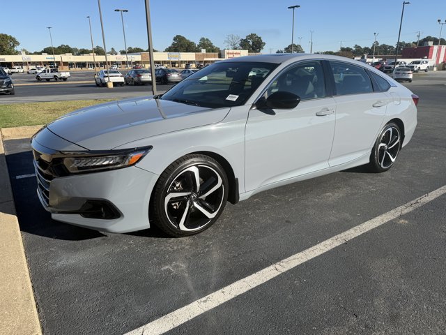 Used 2021 Honda Accord Sport image 1