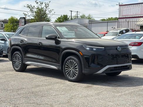 New 2026 Volkswagen Tiguan S image 1