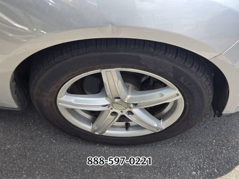 Used 2018 Ford Focus SE FWD image 10