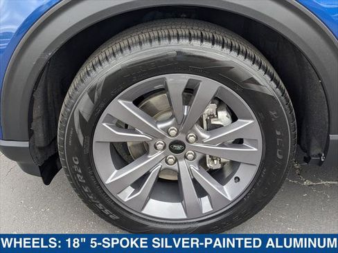 Used 2023 Ford Explorer XLT w/ Equipment Group 202A RWD image 9