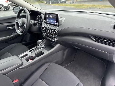 Used 2024 Nissan Sentra SV image 35