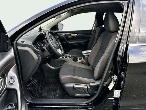 Used 2018 Nissan Rogue Sport S w/ S Appearance Package image 15