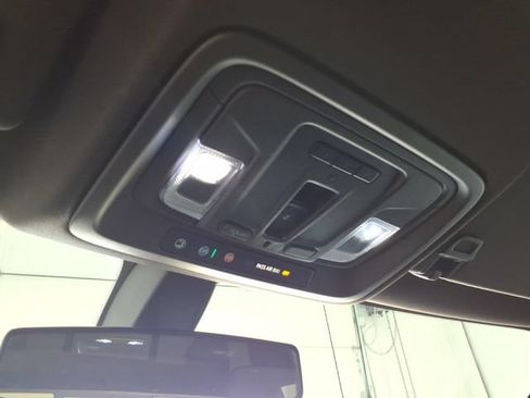 Used 2020 Chevrolet Silverado 1500 LT w/ All-Star Edition RWD image 23