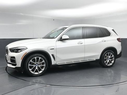 Used 2022 BMW X5 xDrive45e AWD/4WD image 4