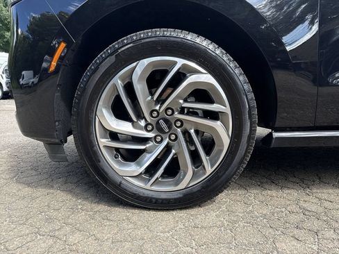 Used 2025 Lincoln Navigator L Reserve AWD/4WD image 10