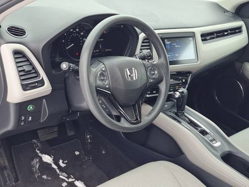 Certified 2022 Honda HR-V EX image 7