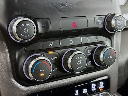 Used 2020 RAM 1500 Big Horn image 23